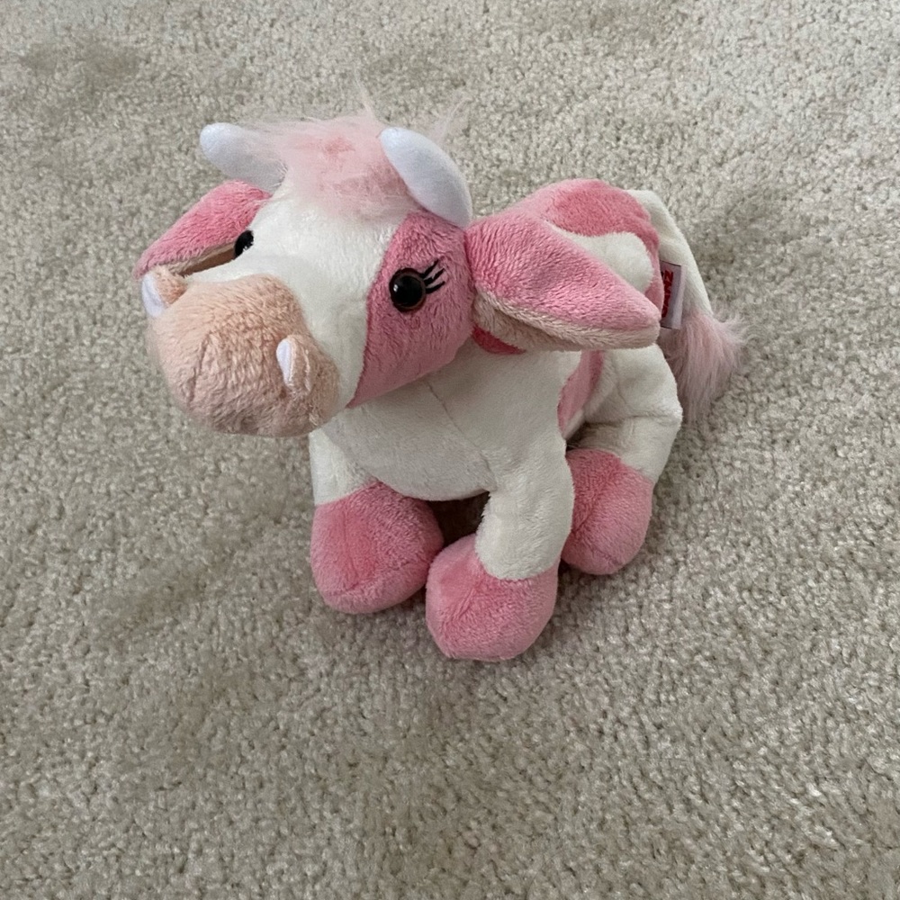 Webkinz Strawberry Cow <3
